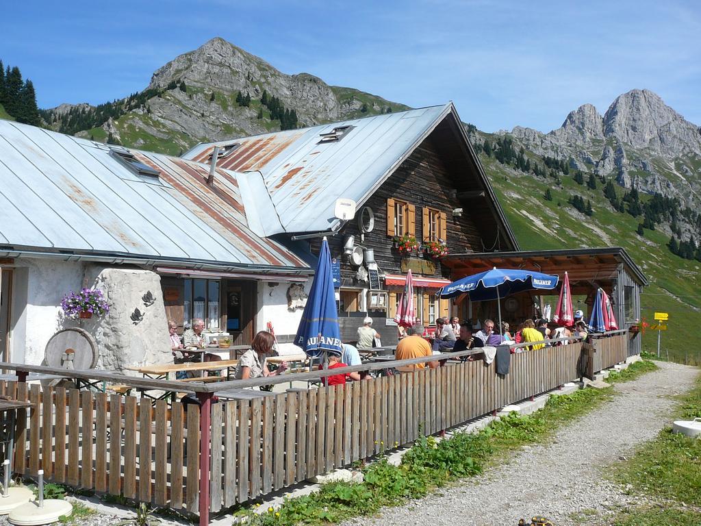 Ferienwohnungen Kathrein Reutte Exterior foto
