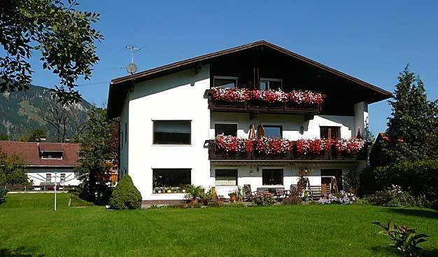Ferienwohnungen Kathrein Reutte Exterior foto